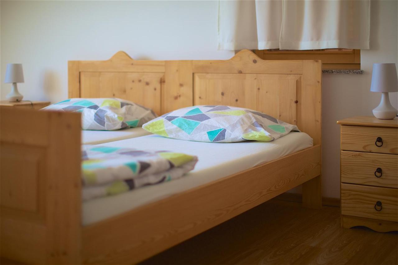 Tourist Farm Apartments Lovrec Jirsovci Ngoại thất bức ảnh